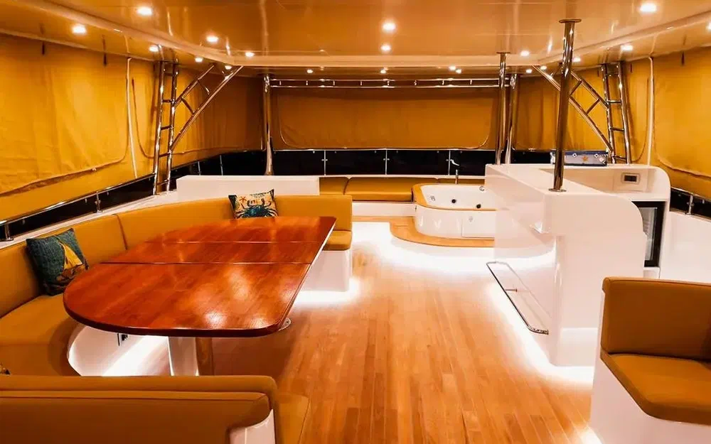 slider 10 NG Yachts NG 66