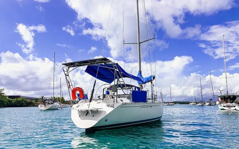 slider 3 Beneteau First 405