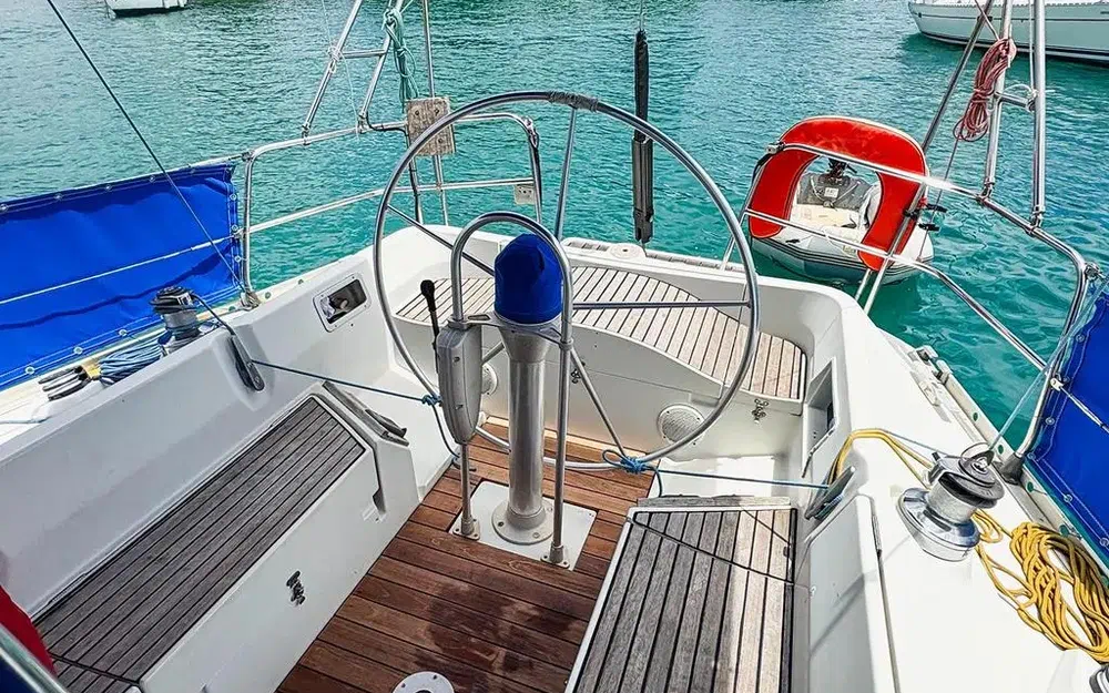 slider 8 Beneteau First 405