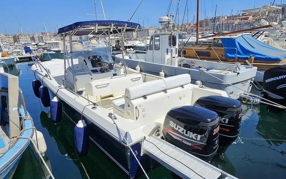 slider 1 White Shark 285