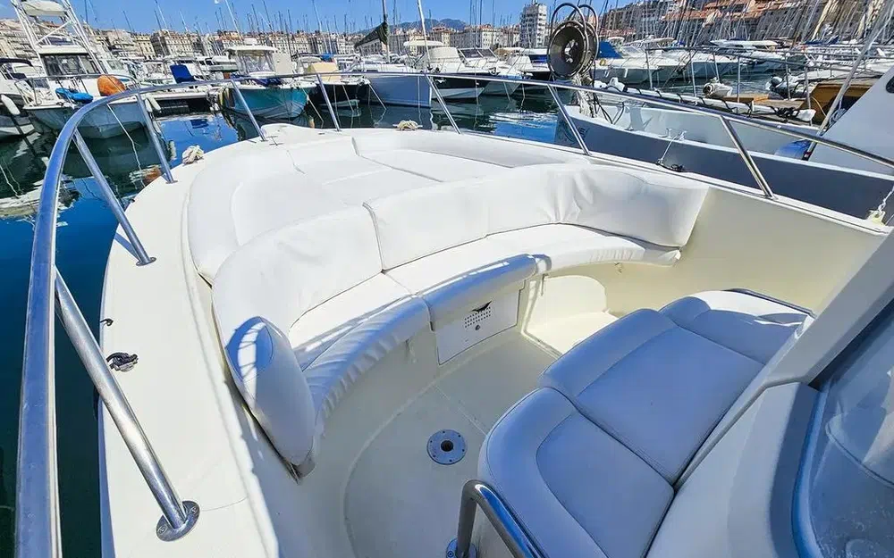 slider 5 White Shark 285