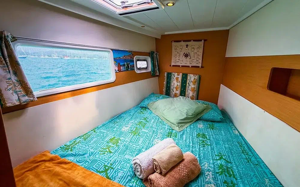 slider 22 Lagoon 400