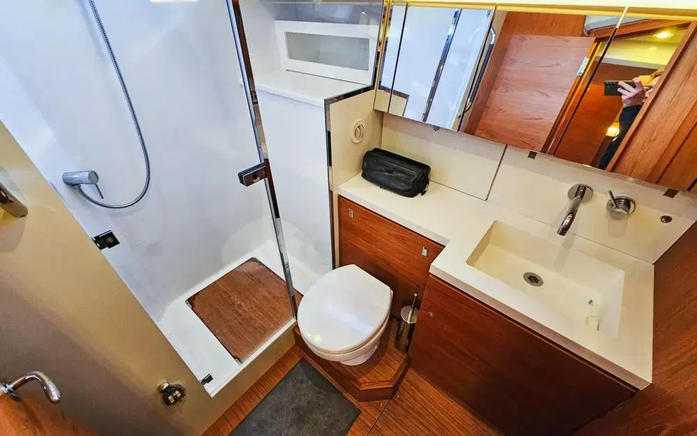 slider 12 Wauquiez Pilot Saloon 48