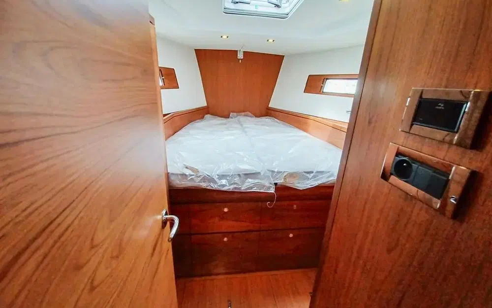 slider 14 Wauquiez Pilot Saloon 48
