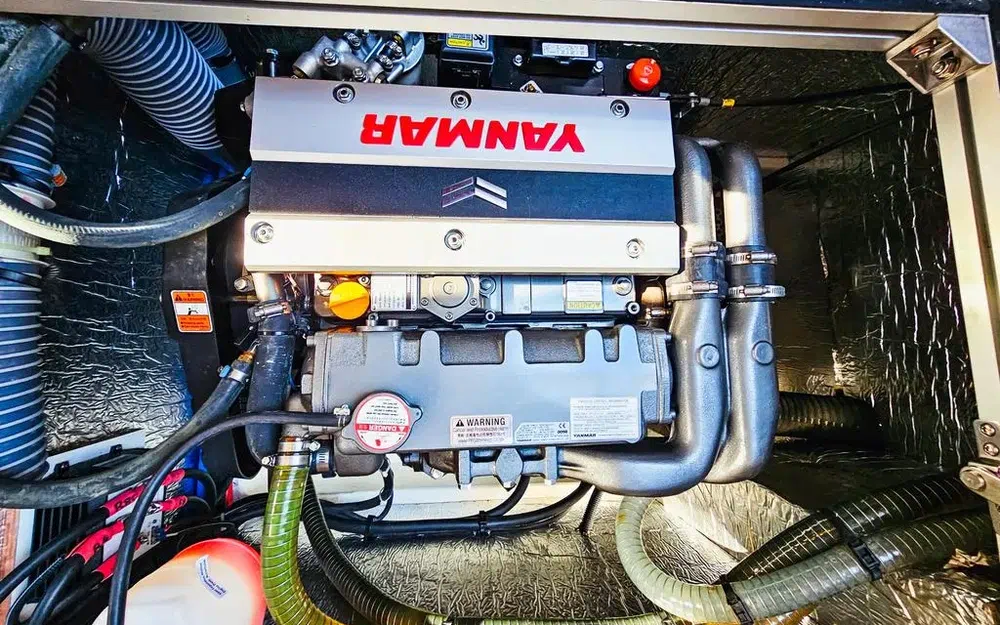 slider 18 Wauquiez Pilot Saloon 48