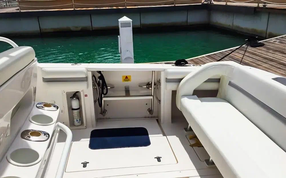 slider 13 Intrepid Miami 390 Sport Yacht