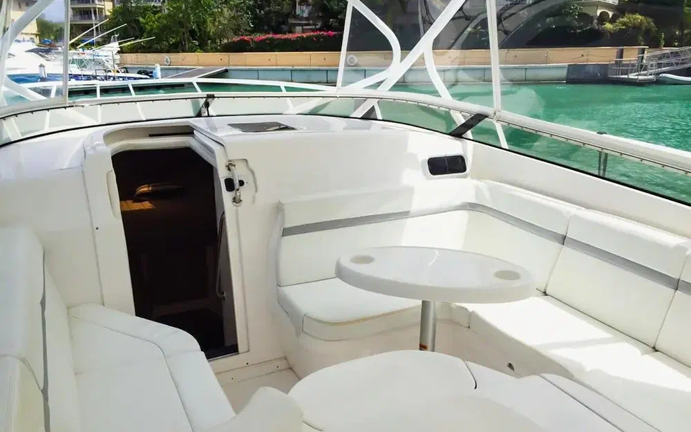 slider 17 Intrepid Miami 390 Sport Yacht