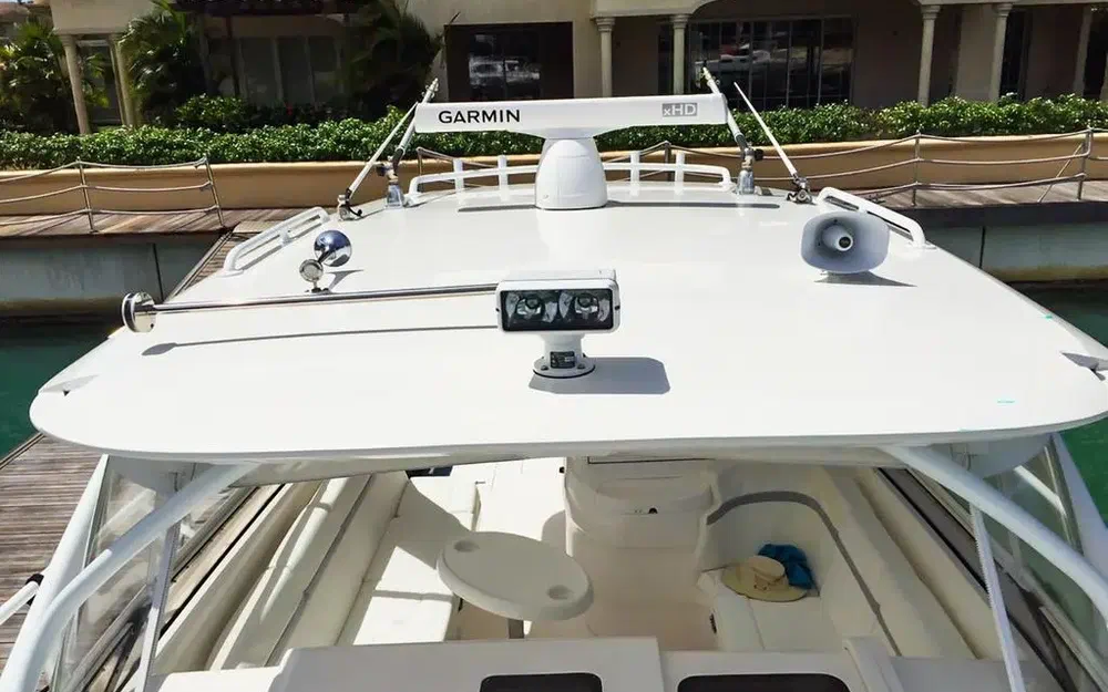 slider 20 Intrepid Miami 390 Sport Yacht
