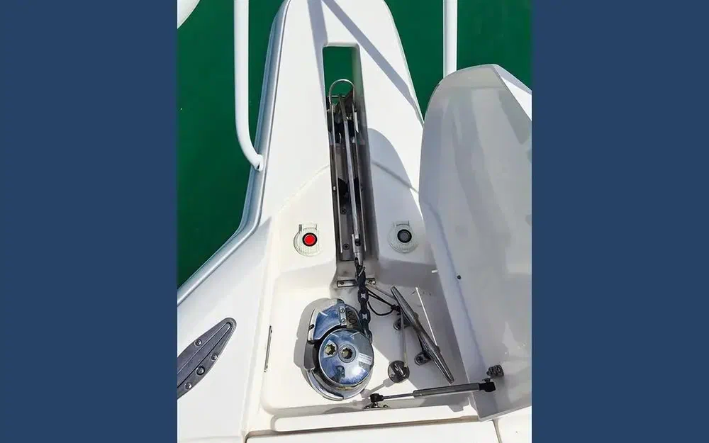 slider 21 Intrepid Miami 390 Sport Yacht