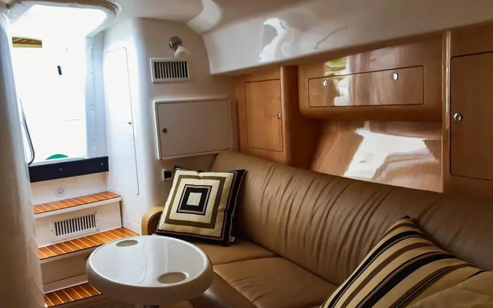 slider 26 Intrepid Miami 390 Sport Yacht