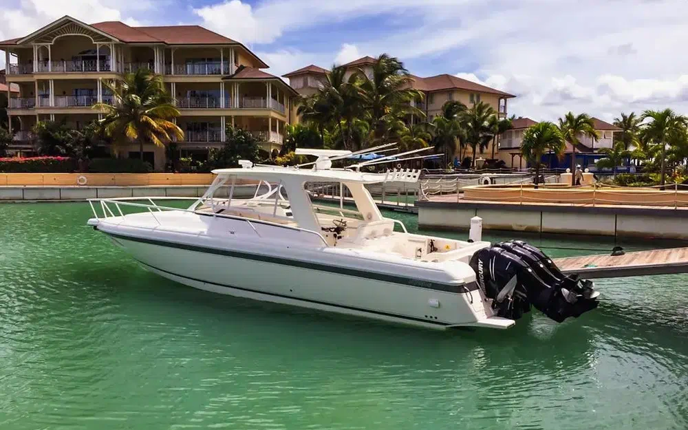 slider 2 Intrepid Miami 390 Sport Yacht