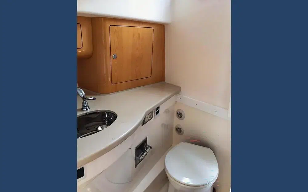slider 29 Intrepid Miami 390 Sport Yacht