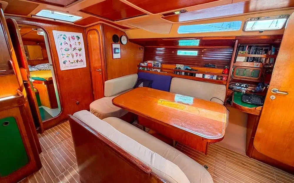slider 15 Beneteau Oceanis 430