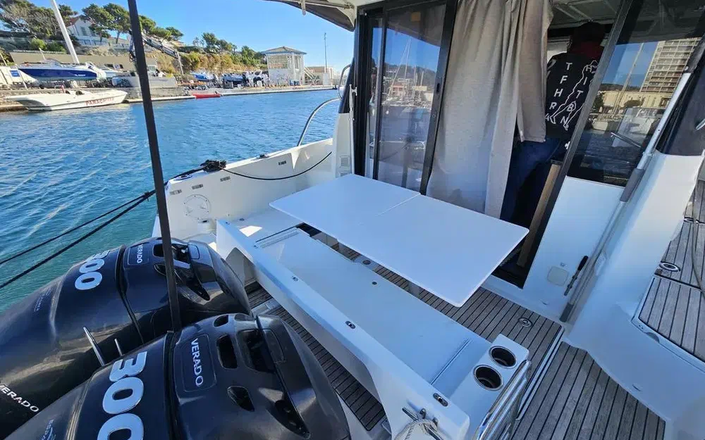 slider 2 Jeanneau Merry Fisher 1095