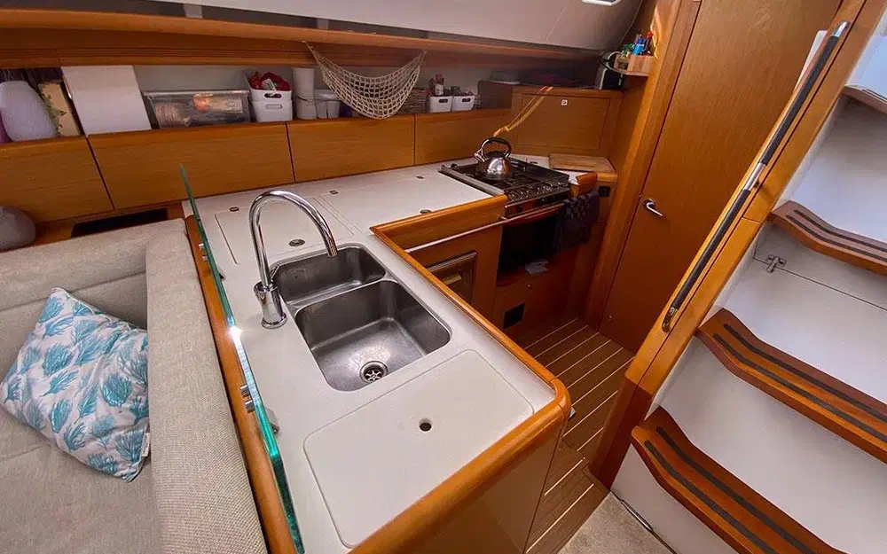 slider 16 Jeanneau Sun Odyssey 50 DS