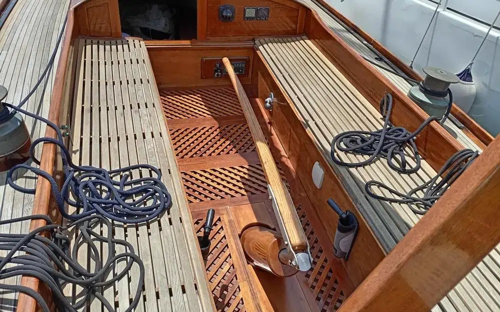 slider 9 Plyms Prototype Sloop