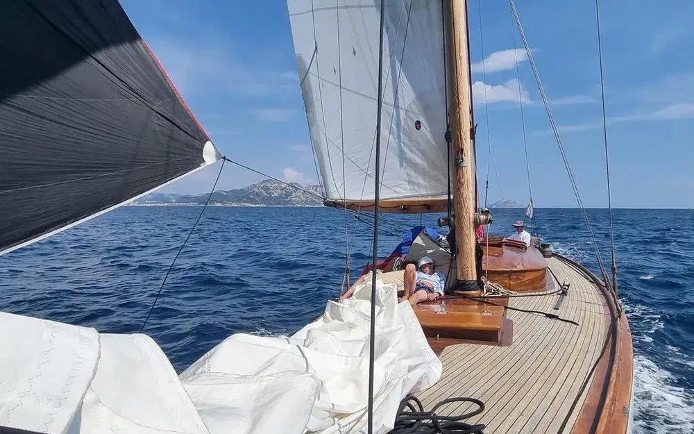 slider 6 Plyms Prototype Sloop