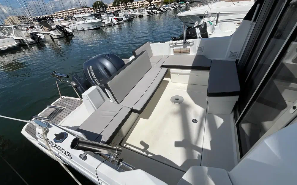 slider 8 Jeanneau Merry Fisher 795 Serie 2