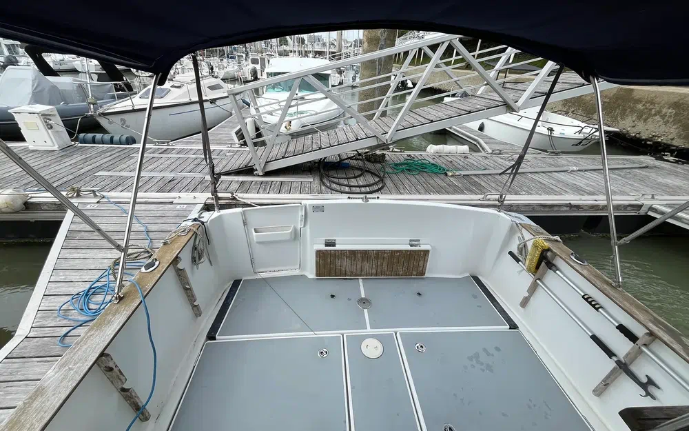 slider 10 Beneteau Antares Serie 9 Fly