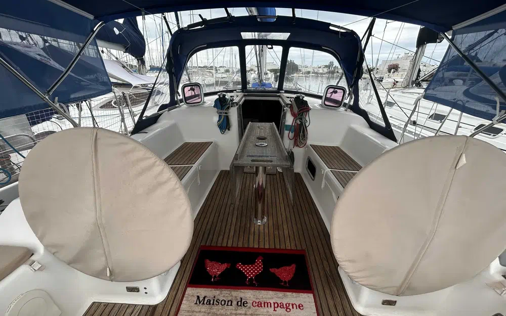 slider 14 Dufour 375 Grand Large