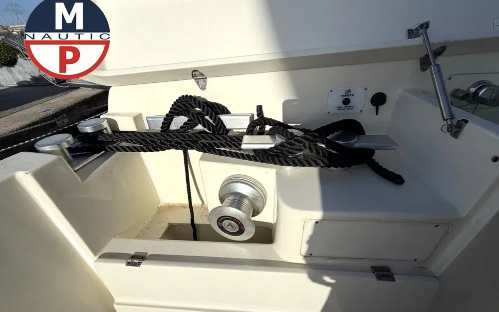 slider 20 Ferretti 165 Fly