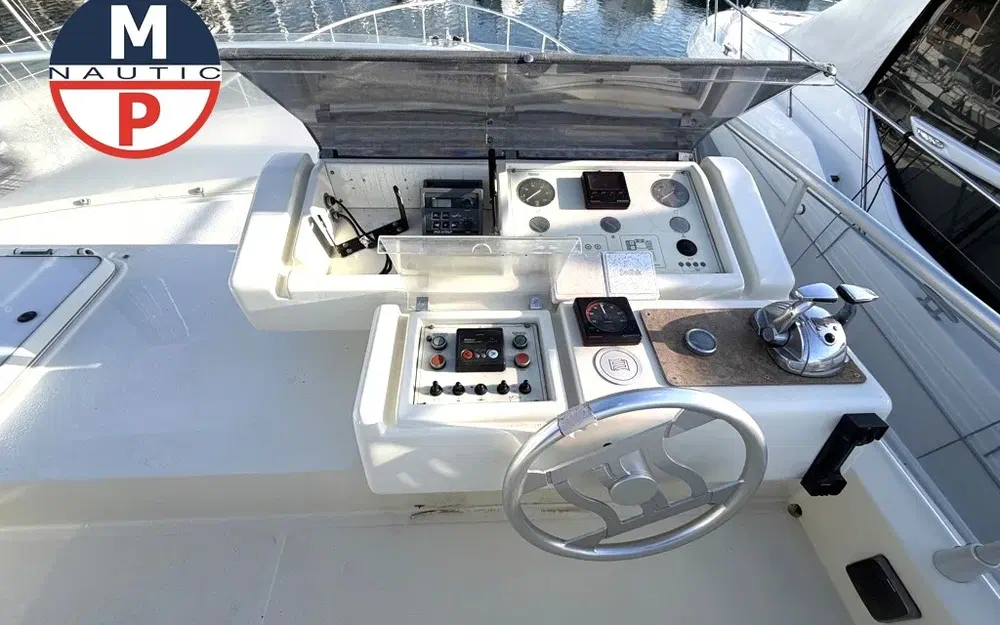 slider 23 Ferretti 165 Fly