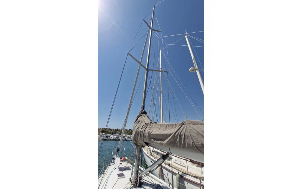 slider 6 Grand Soleil 40