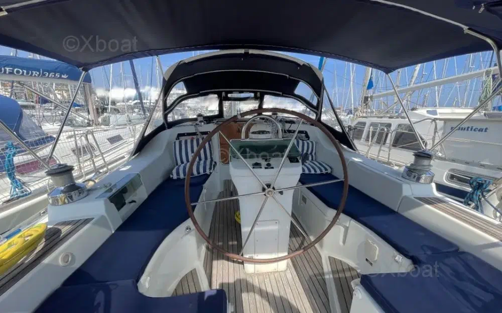 slider 1 Beneteau Oceanis 393 Clipper