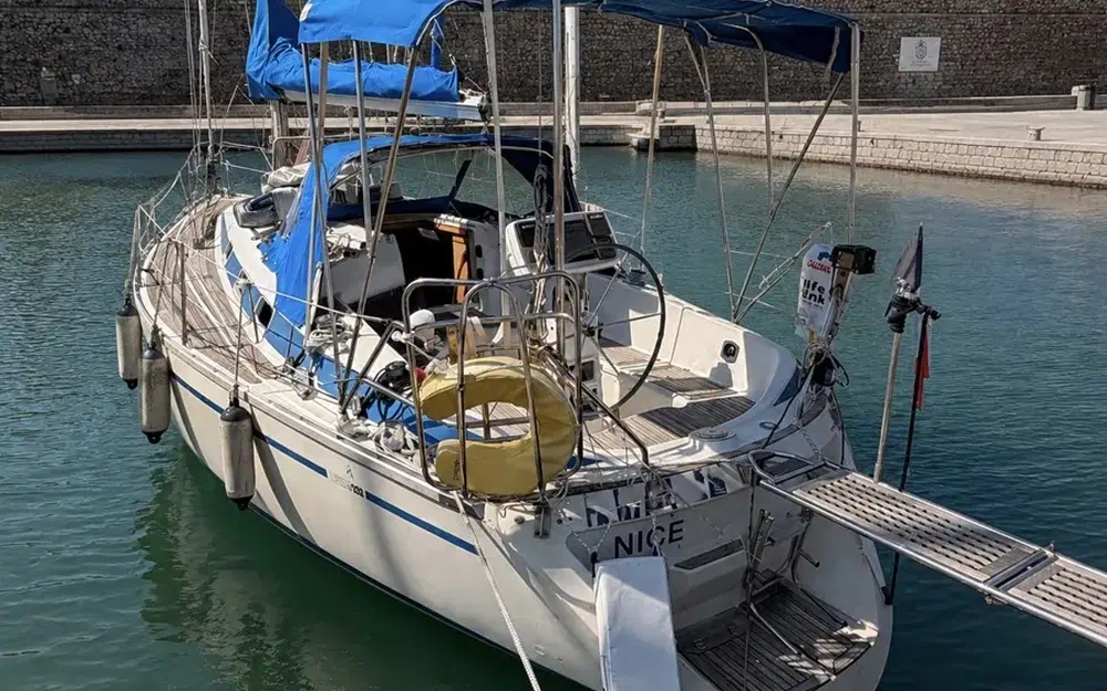 slider 1 Bavaria 320 Sportline