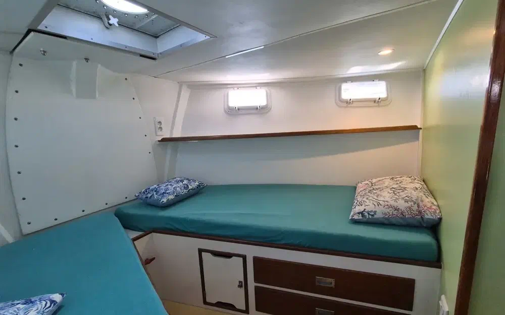 slider 22 Huckins Corinthian 52