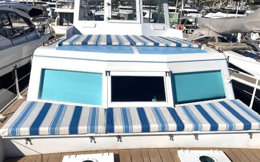 slider 33 Huckins Corinthian 52