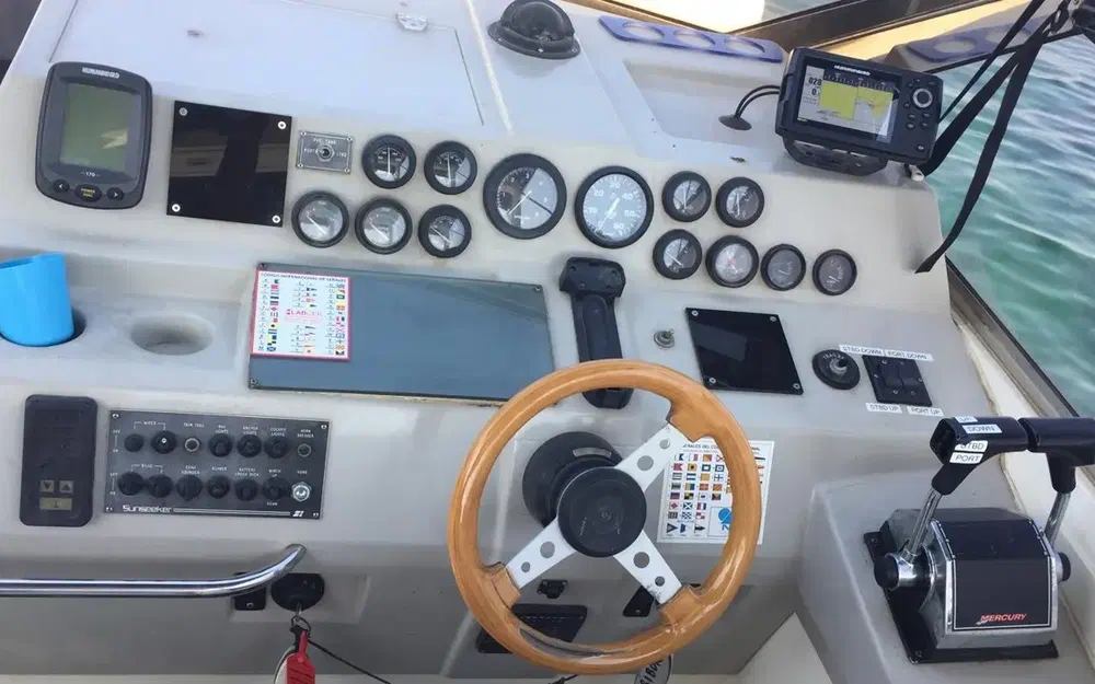 slider 1 Sunseeker Cobra 39