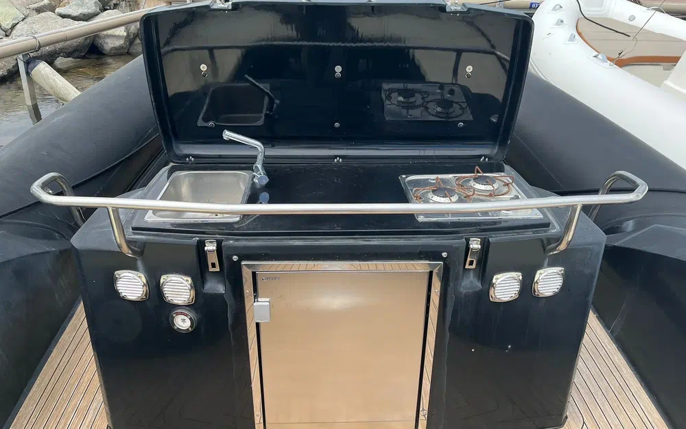 slider 19 Nuova Jolly Prince 35 Cabine