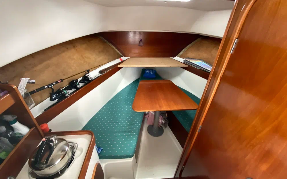 slider 1 Beneteau Antares 655