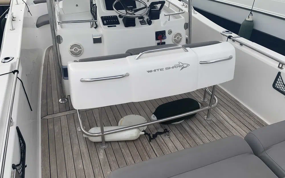 slider 3 White Shark 285
