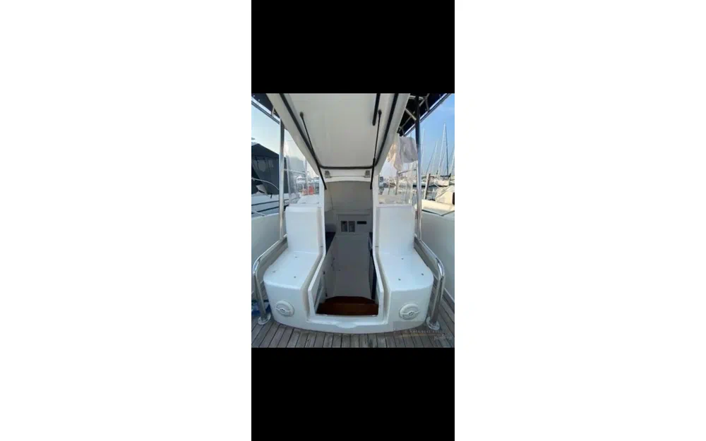 slider 7 White Shark 285