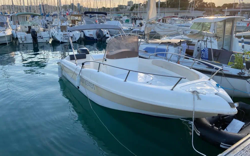 slider 10 Marine Compositi 620 Open