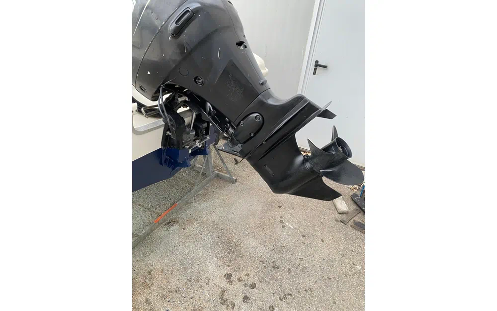 slider 16 Marine Compositi 620 Open