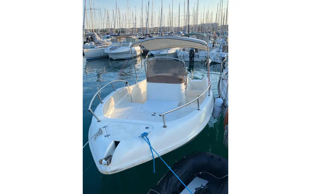 slider 1 Marine Compositi 620 Open