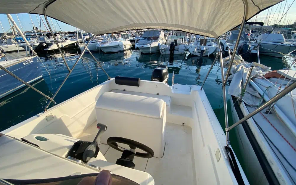 slider 6 Marine Compositi 620 Open