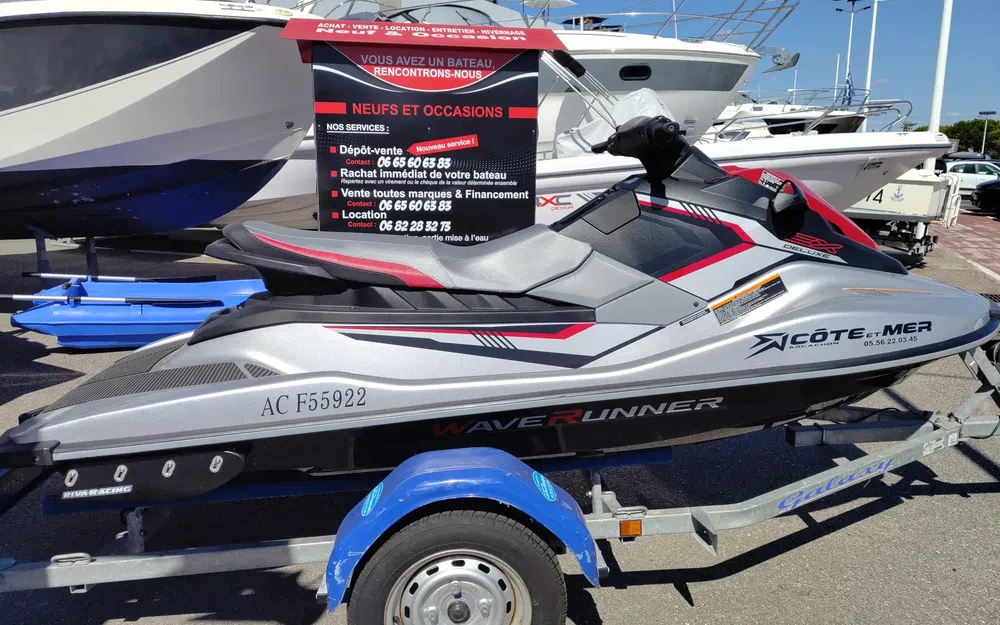 slider 0 Yamaha EX Deluxe