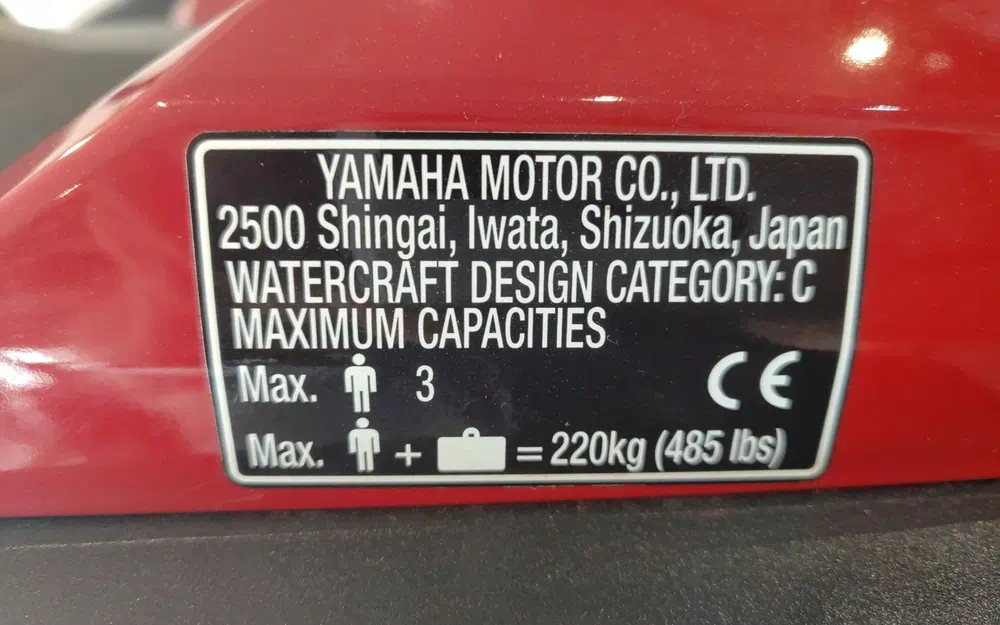 slider 6 Yamaha EX Deluxe