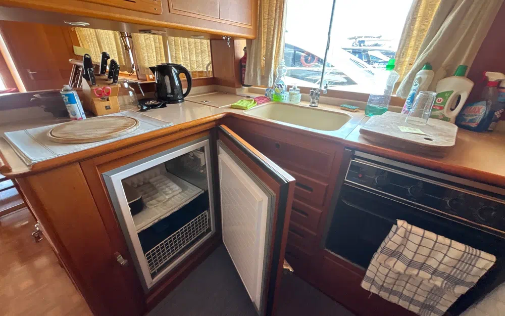 slider 9 Grand Banks 52 Europa