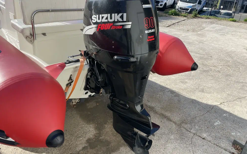 slider 10 Zodiac Pro 12 Man