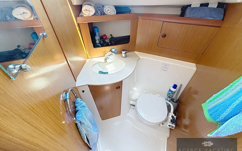 slider 8 Jeanneau Sun Odyssey 32 i