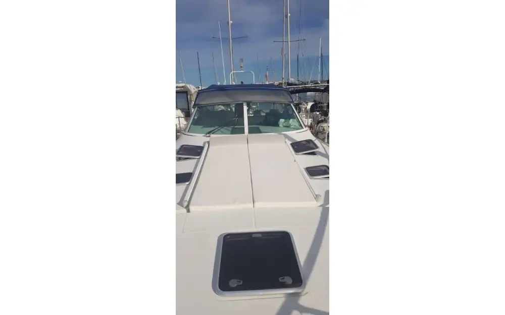 slider 20 Jeanneau Prestige 41