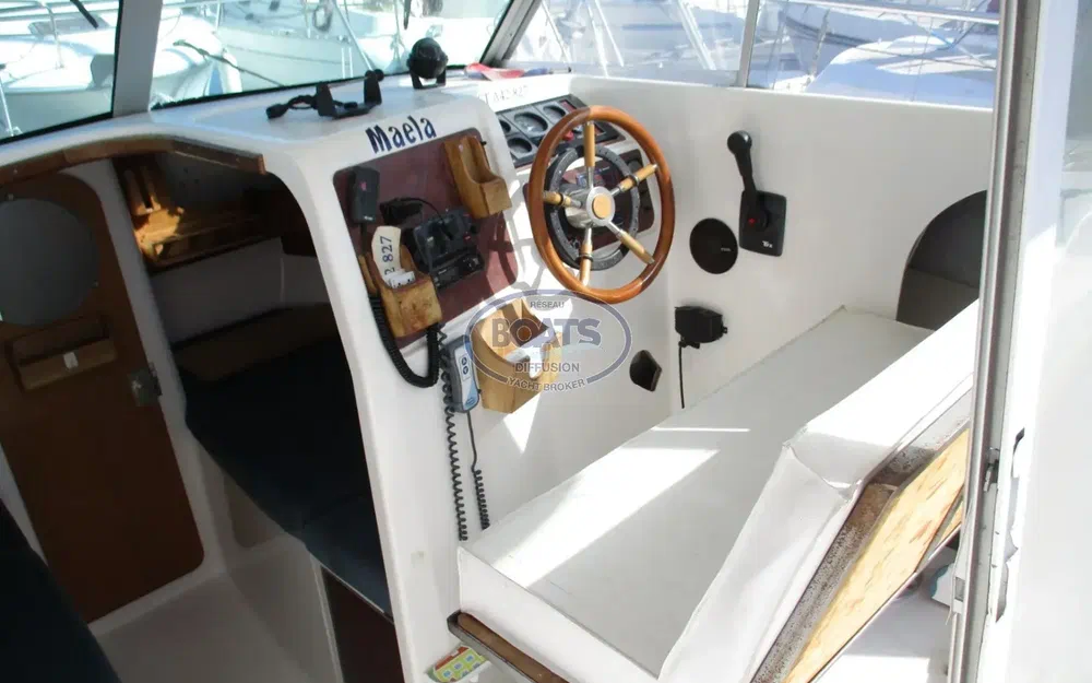 slider 5 Jeanneau Merry Fisher 695