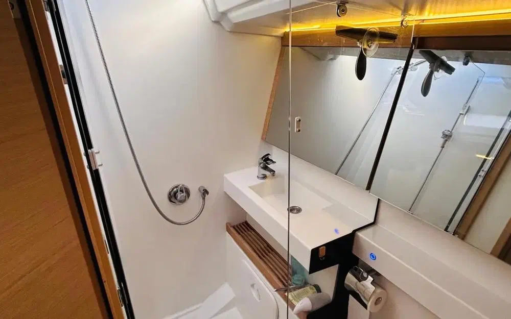 slider 11 Jeanneau Sun Odyssey 440