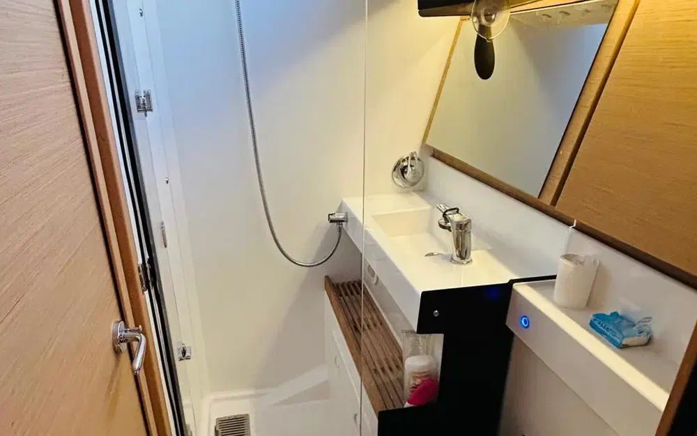 slider 13 Jeanneau Sun Odyssey 440