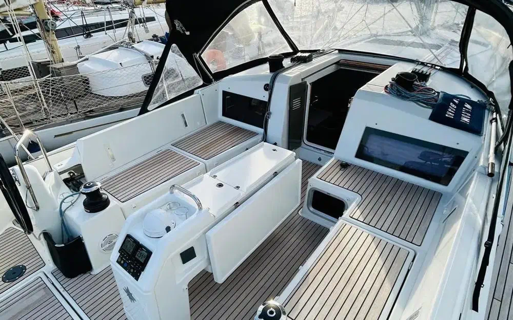slider 6 Jeanneau Sun Odyssey 440